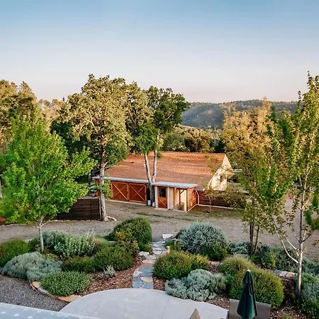 The Oak Meadows Guest House